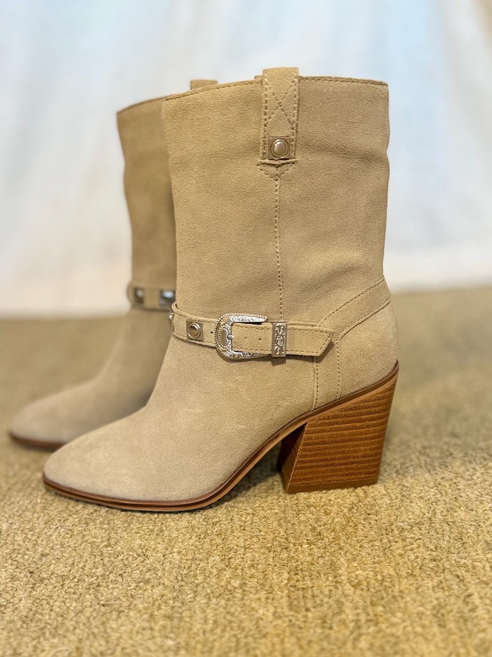 Lucky Brand Sogn Suede Western Boots 7.5 Sand Tan Buckle Block Heel Booties